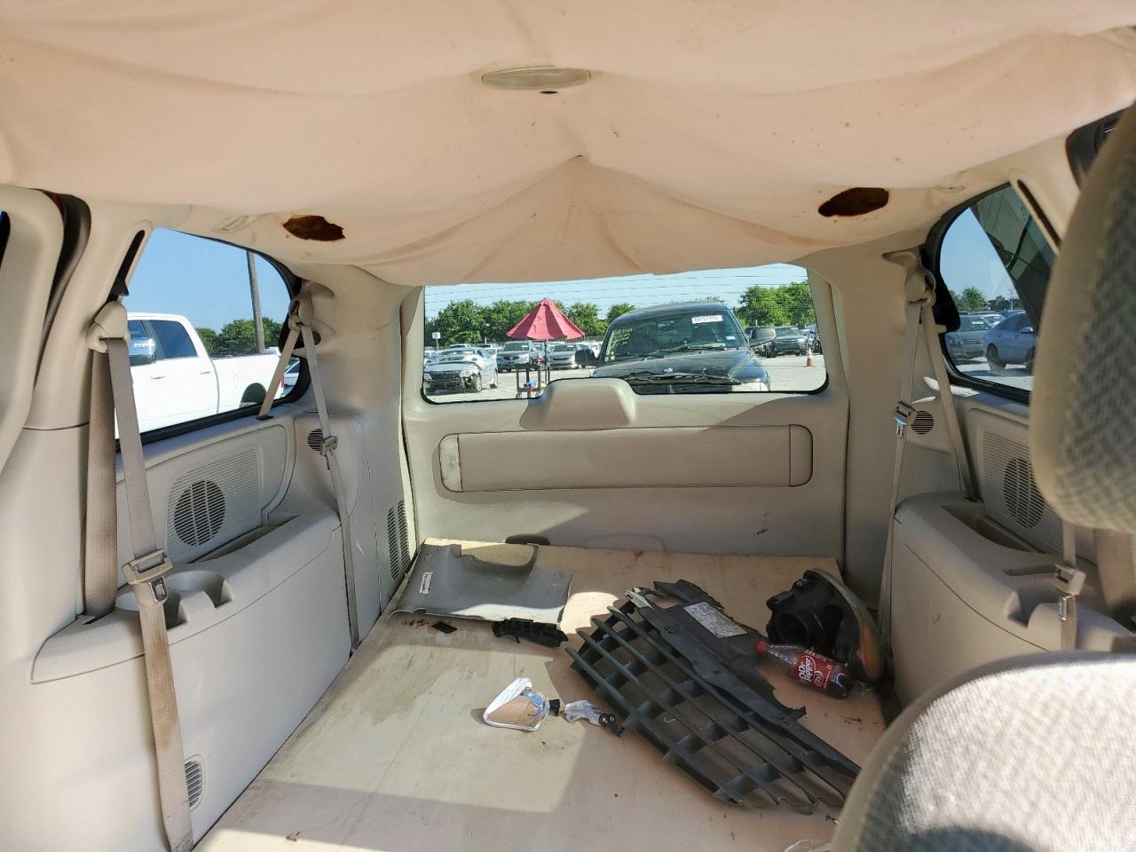 2006 Chrysler Town & Country Lx VIN: 1A4GP44R46B568737 Lot: 69033045