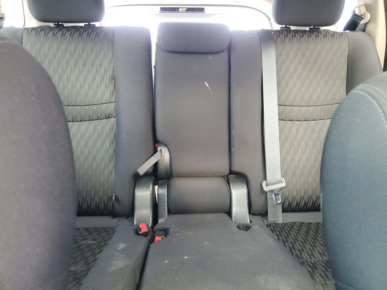 5N1AT2MV5KC751704 2019 Nissan Rogue S