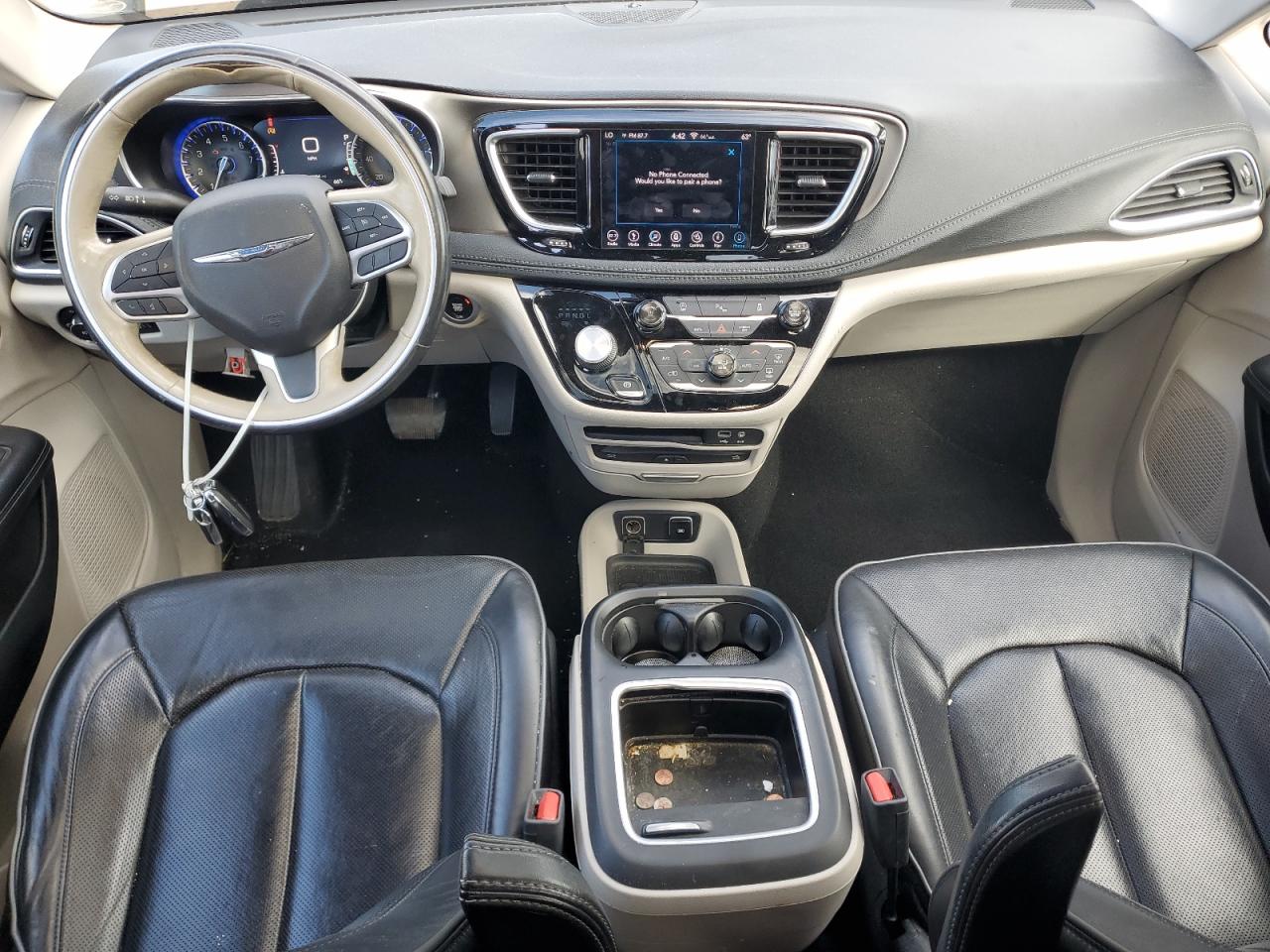 2019 Chrysler Pacifica Limited VIN: 2C4RC1GG9KR587685 Lot: 70133975