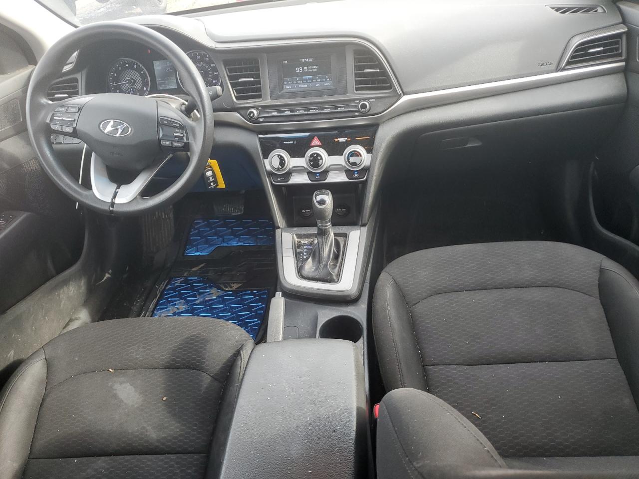 2019 Hyundai Elantra Se VIN: 5NPD74LFXKH410881 Lot: 68446345