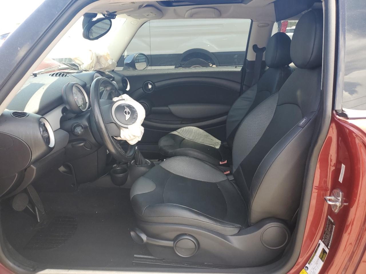 WMWMF33589TW77704 2009 Mini Cooper