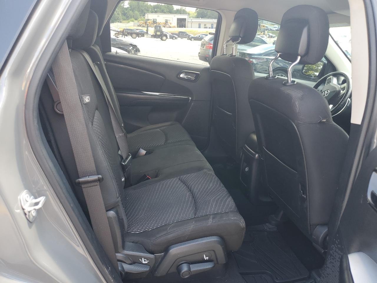 2020 Dodge Journey Se VIN: 3C4PDCABXLT273748 Lot: 70201325