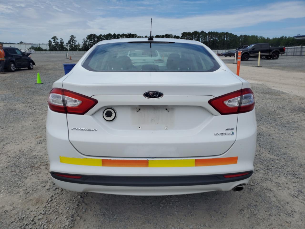 2013 Ford Fusion Se Hybrid VIN: 3FA6P0LU1DR150327 Lot: 55089335