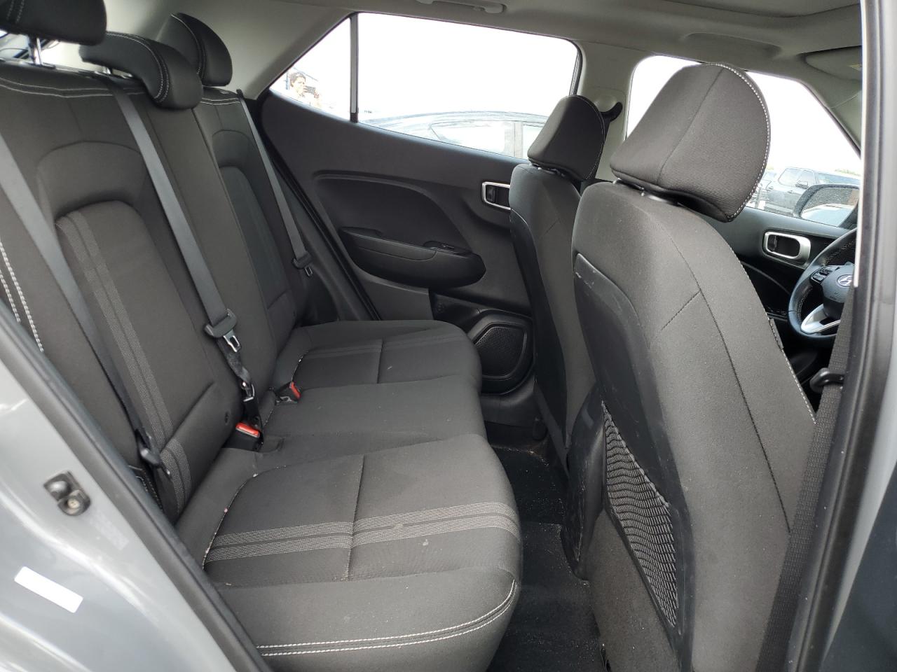 2022 Hyundai Venue Sel VIN: KMHRC8A34NU201482 Lot: 70215655