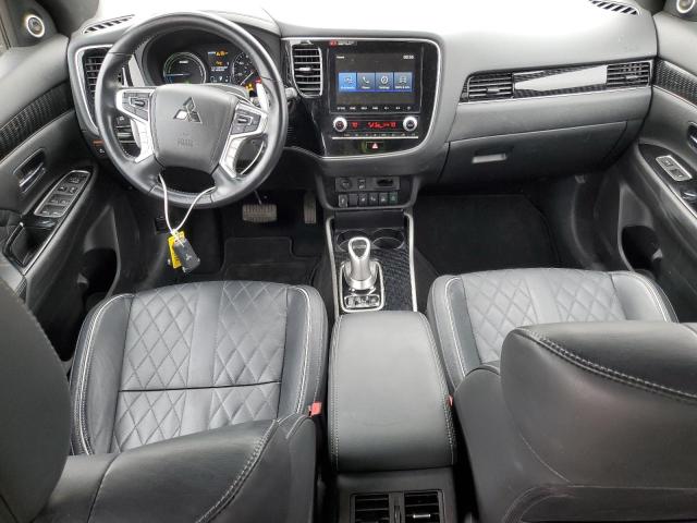  MITSUBISHI OUTLANDER 2020 Czarny