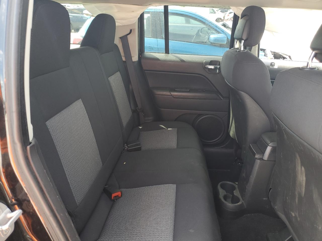 2010 Jeep Patriot Sport VIN: 1J4NT2GB5AD660376 Lot: 70453535