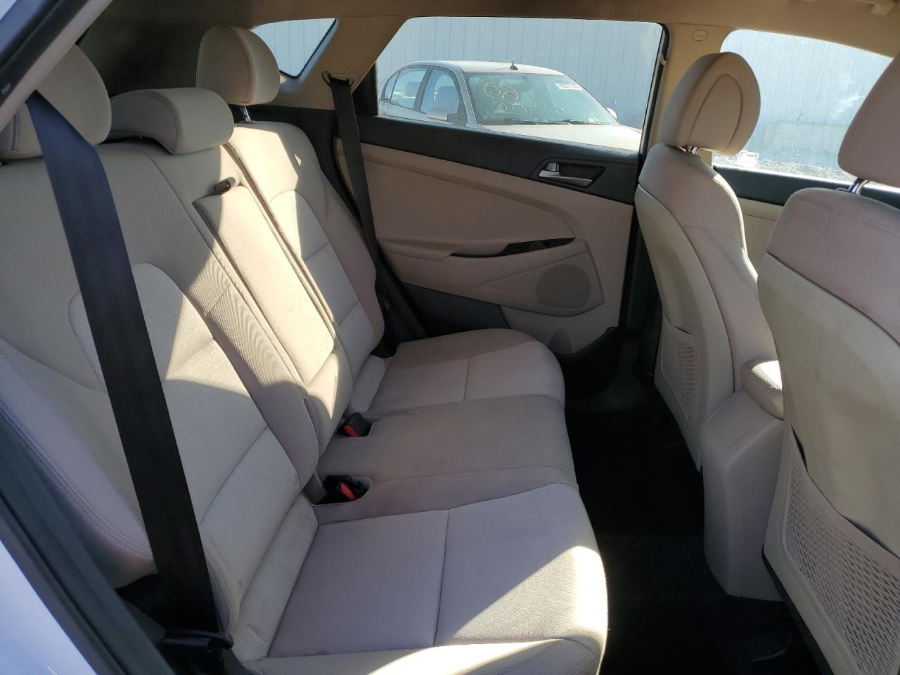 2018 Hyundai Tucson Se VIN: KM8J2CA46JU667114 Lot: 70829005