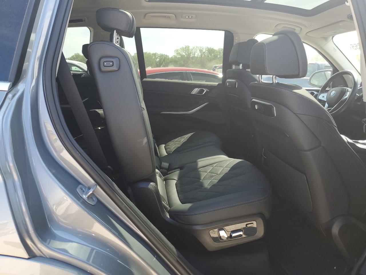2025 BMW X7 xDrive40I VIN: 5UX23EM05S9X08877 Lot: 69833055