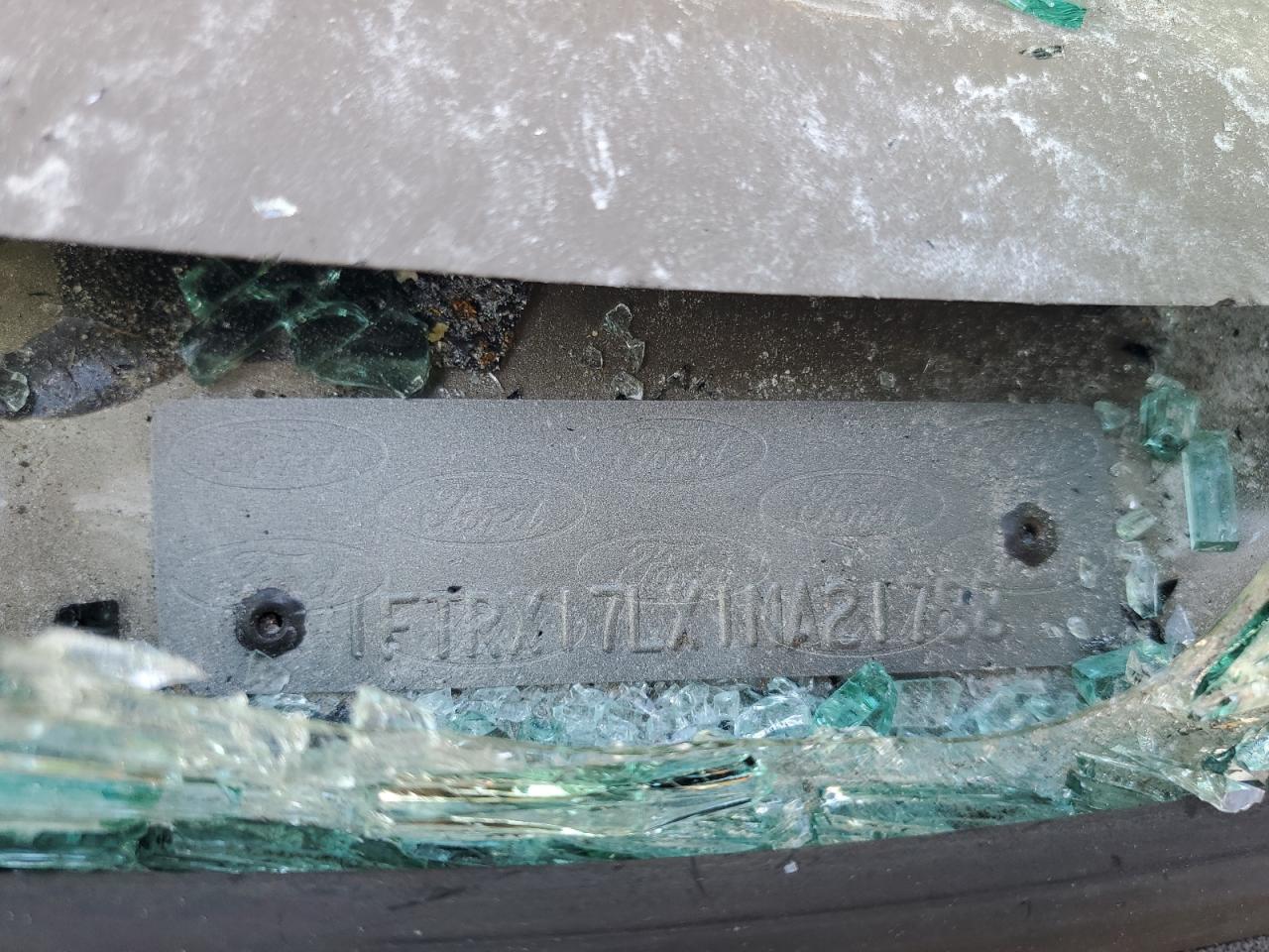 2001 Ford F150 VIN: 1FTRX17LX1NA21788 Lot: 68321975