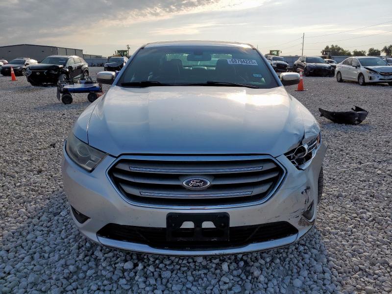  FORD TAURUS 2015 Srebrny