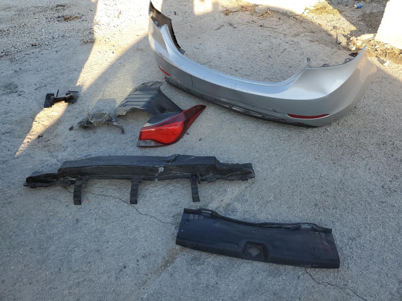 2014 Hyundai Elantra Se VIN: 5NPDH4AE7EH462397 Lot: 69263745