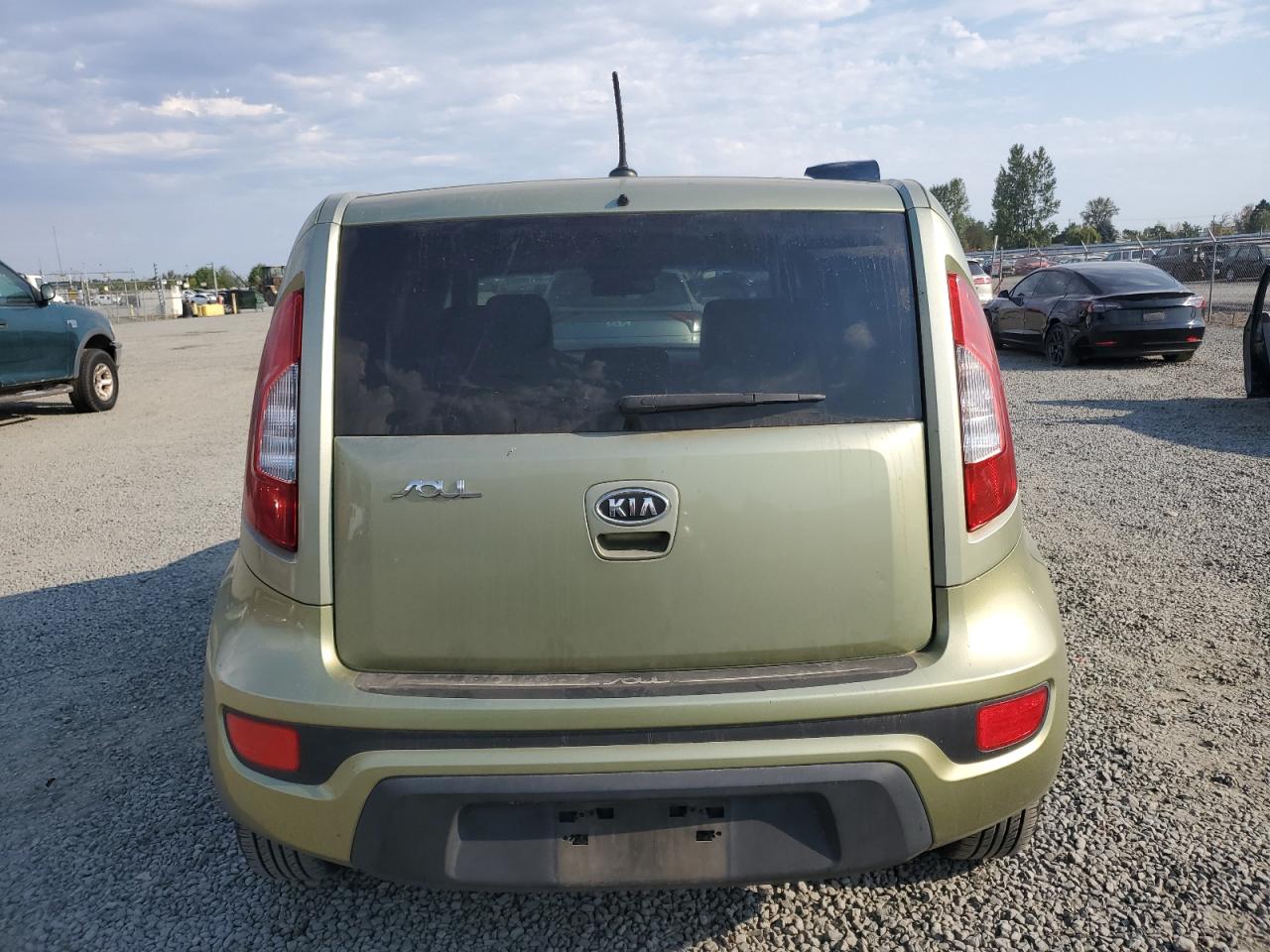 2012 Kia Soul VIN: KNDJT2A50C7442239 Lot: 70683135