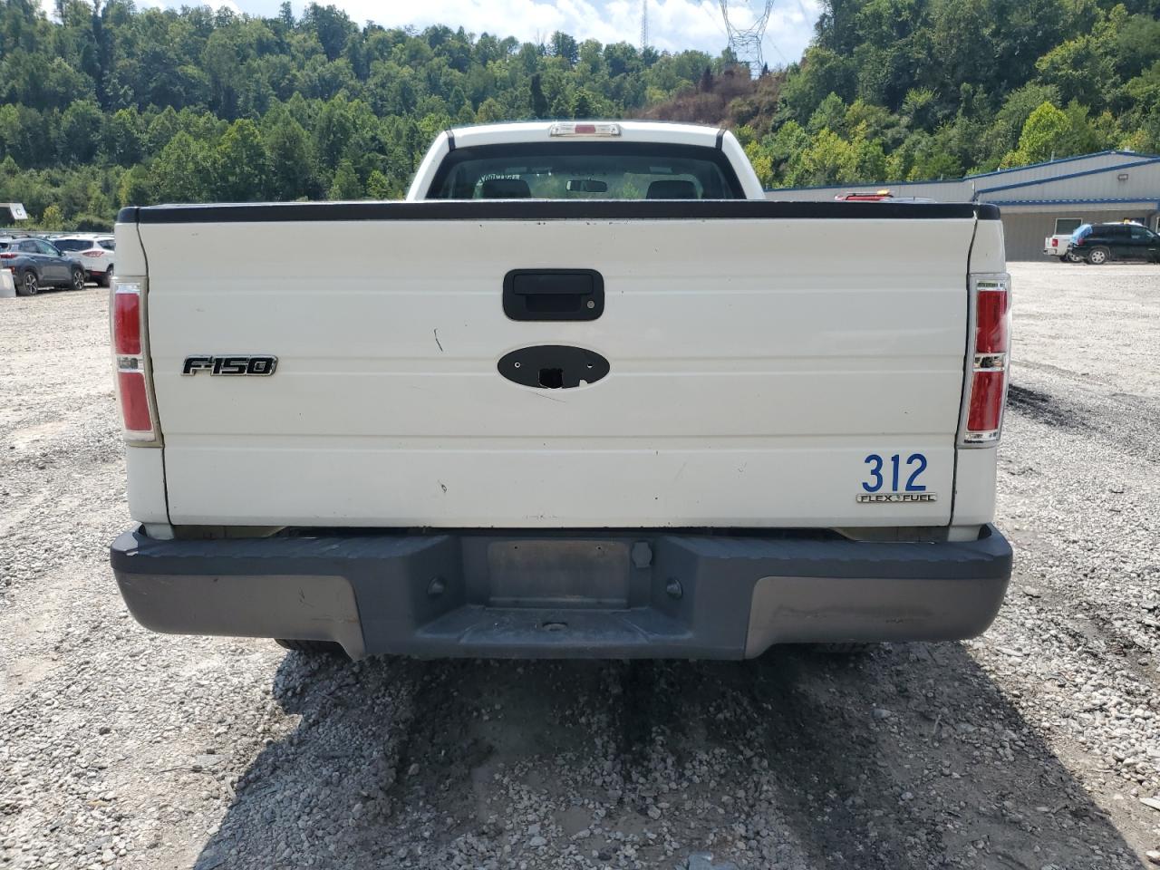 2011 Ford F150 VIN: 1FTMF1CMXBKD13228 Lot: 69130025