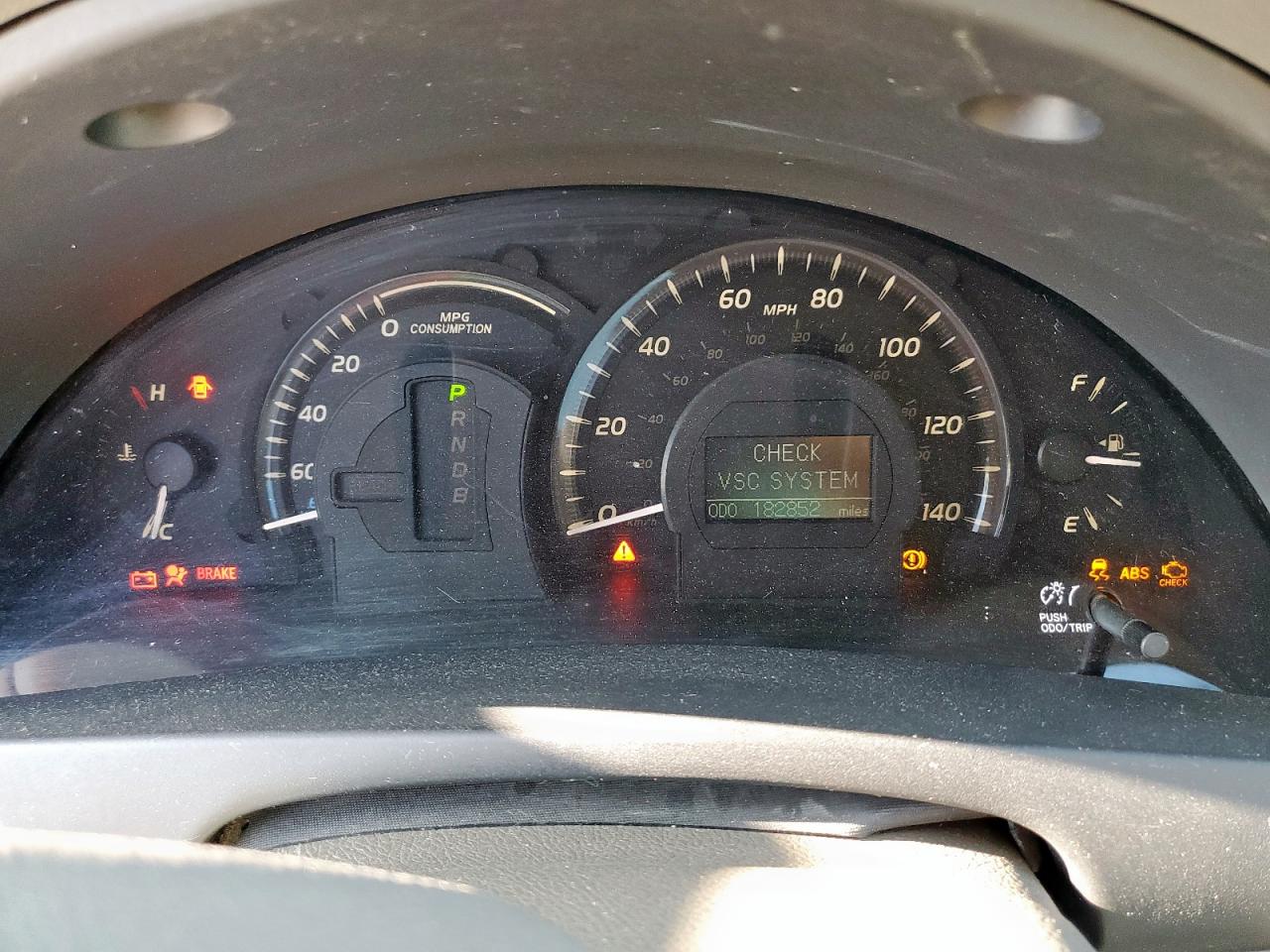 2008 Toyota Camry Hybrid VIN: 4T1BB46K18U046889 Lot: 70604455