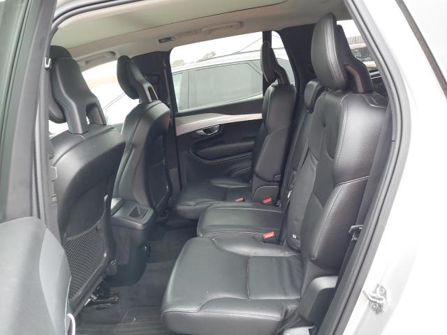 2018 VOLVO XC90 MOMEN