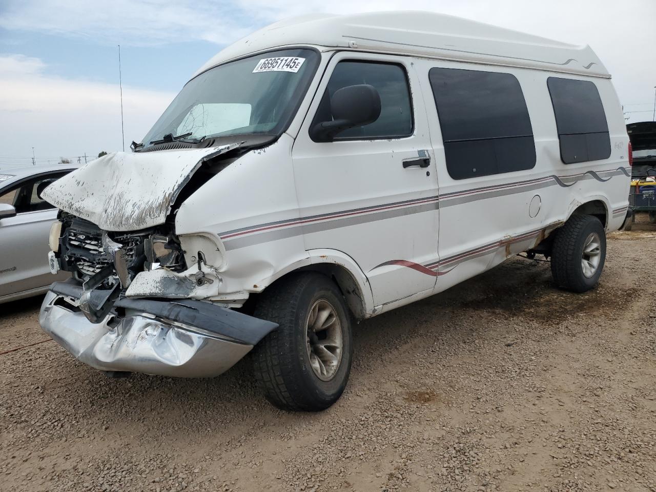 2B6HB11Y2XK554404 DODGE B SERIES Photo 1