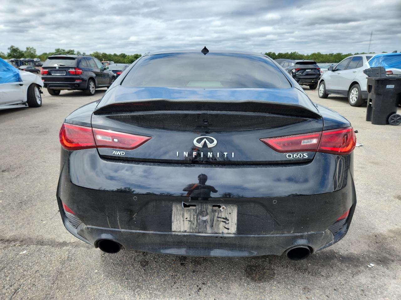 2017 Infiniti Q60 Premium VIN: JN1EV7EL1HM552701 Lot: 69443605