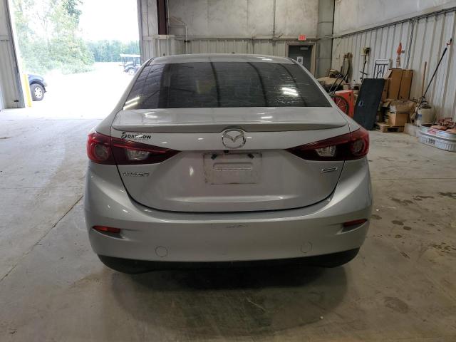  MAZDA 3 2018 Srebrny