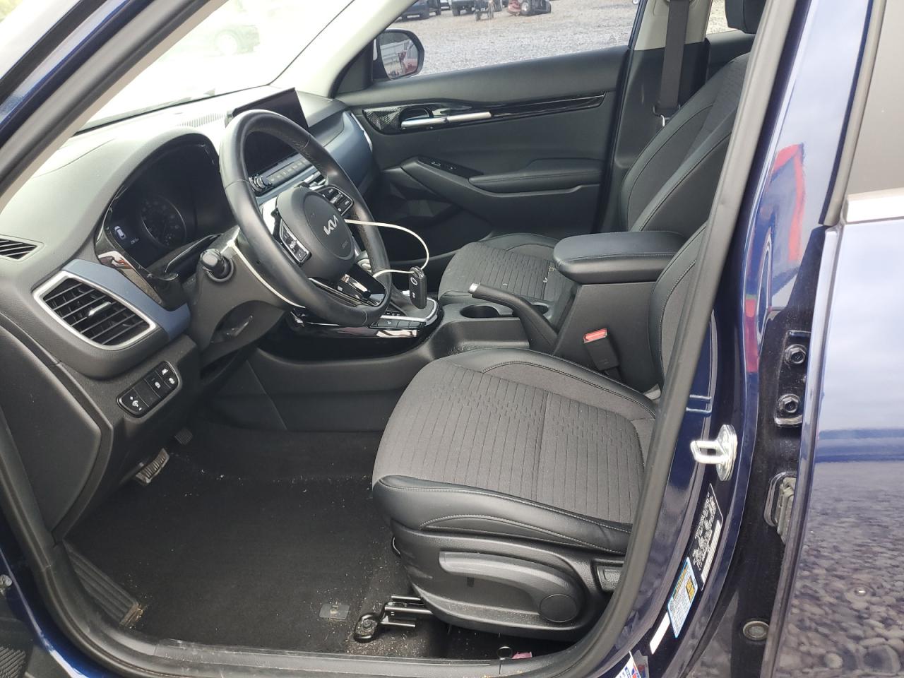 2023 Kia Seltos S VIN: KNDEUCAA5P7438016 Lot: 70833355