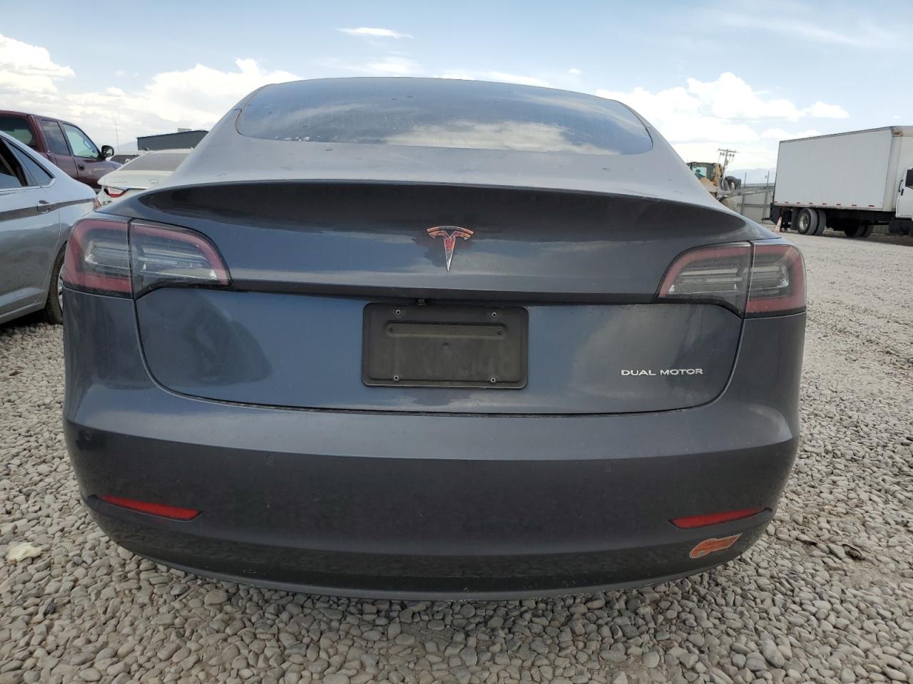2019 Tesla Model 3 VIN: 5YJ3E1EB0KF521576 Lot: 68528855