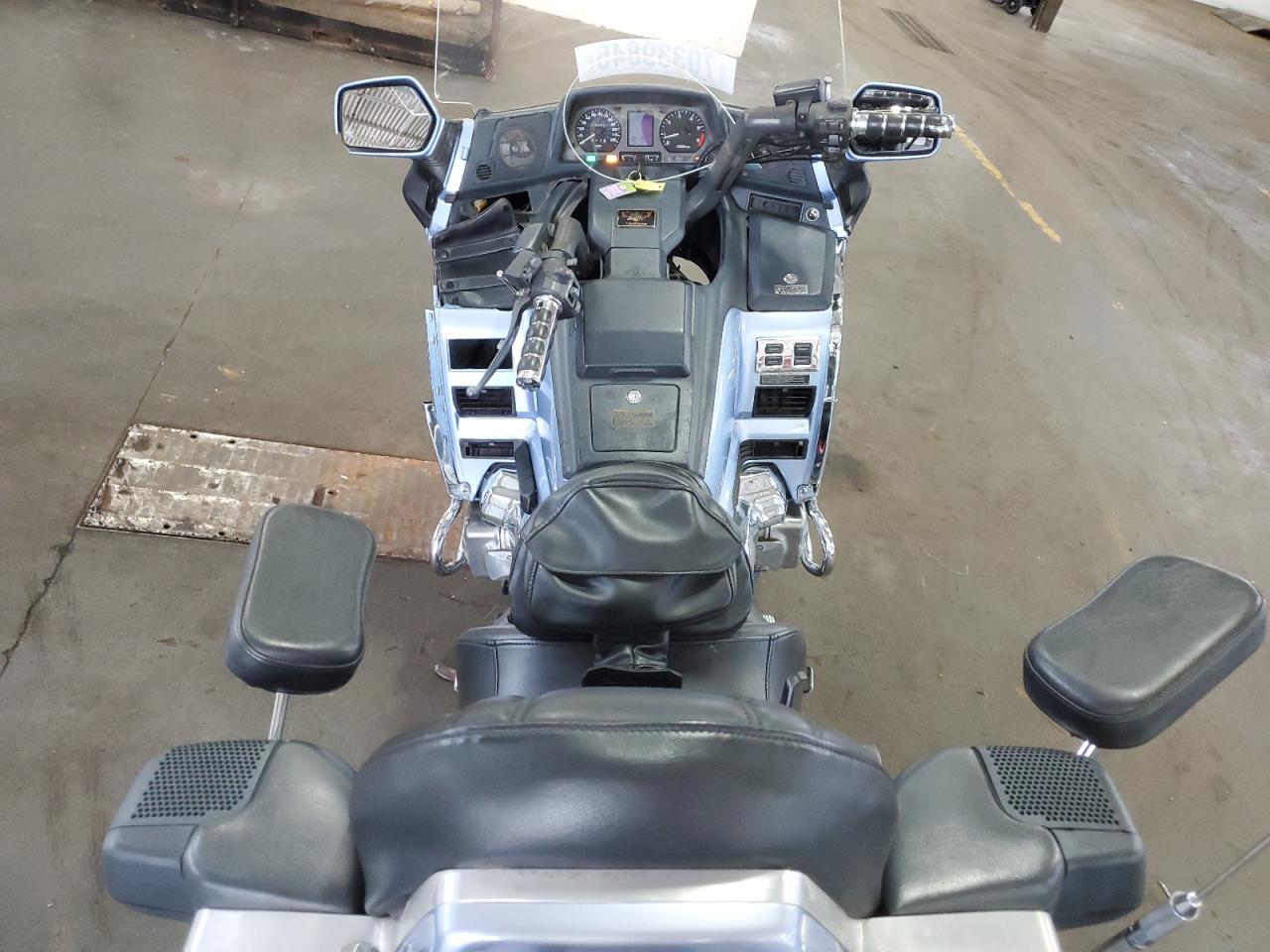 1990 Honda Gl1500 VIN: 1HFSC2200LA202401 Lot: 70339845