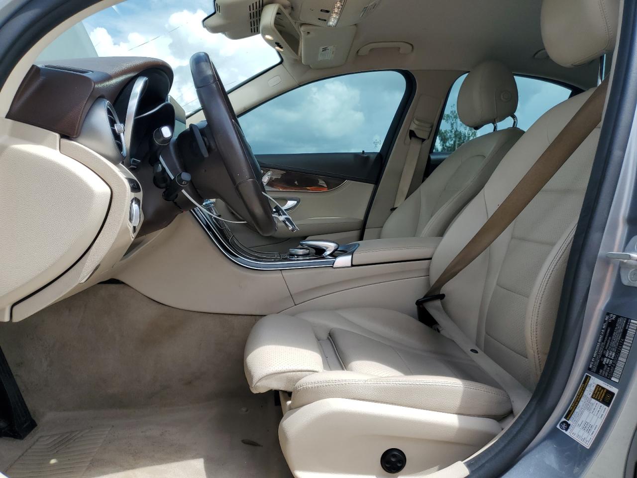 2016 Mercedes-Benz C 300 VIN: 55SWF4JB0GU126174 Lot: 68262935