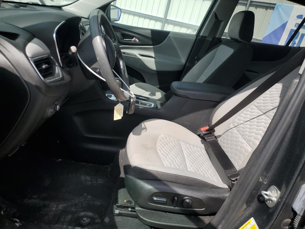 2GNAXTEV3L6170748 CHEVROLET EQUINOX 2020 GRAY Photo 7