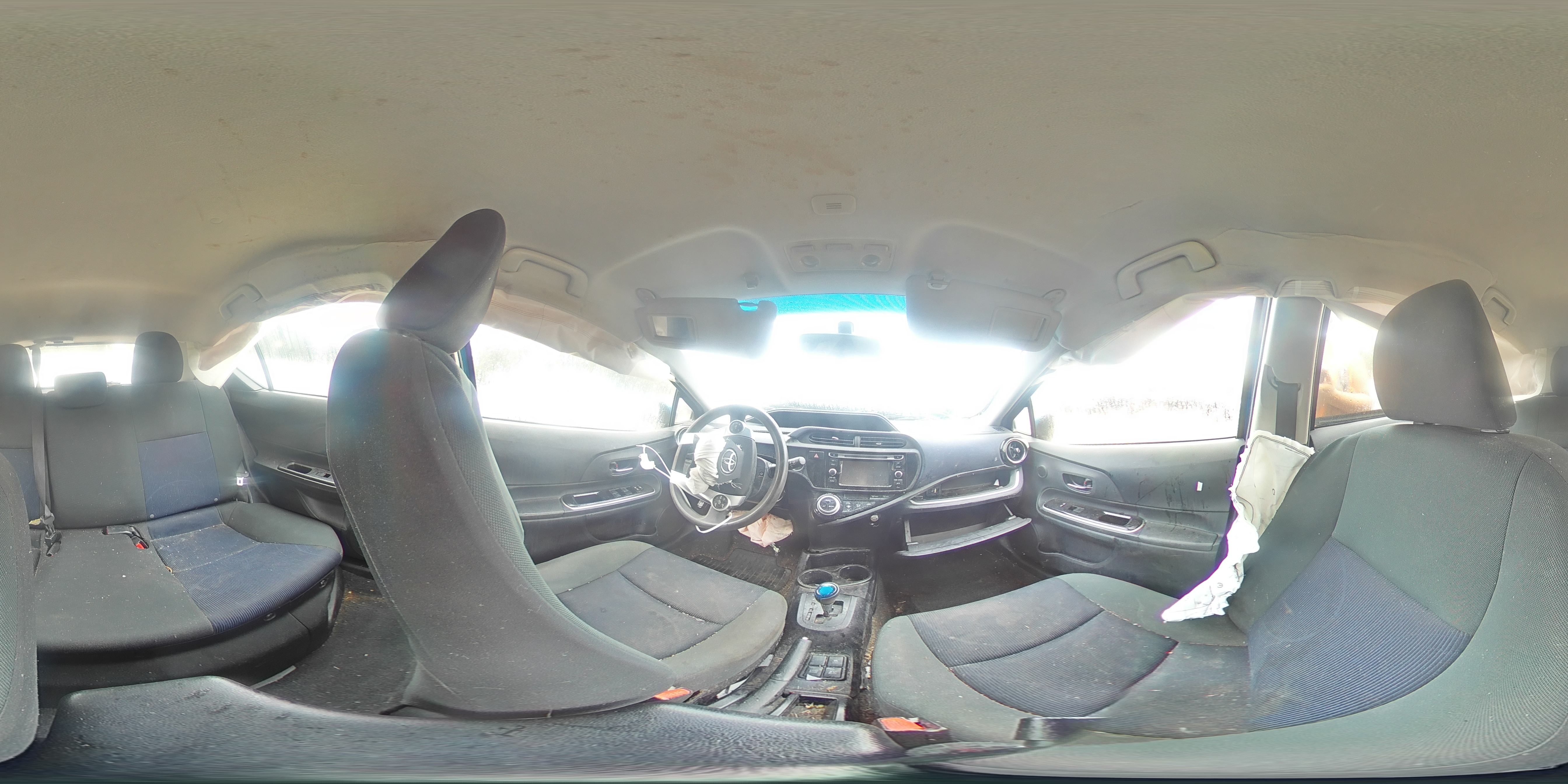 2015 Toyota Prius C VIN: JTDKDTB38F1582423 Lot: 69512545