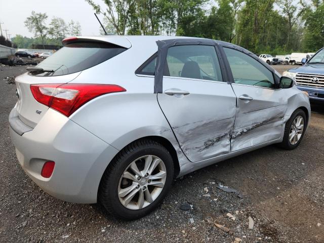 Hatchbacks HYUNDAI ELANTRA 2014 Srebrny