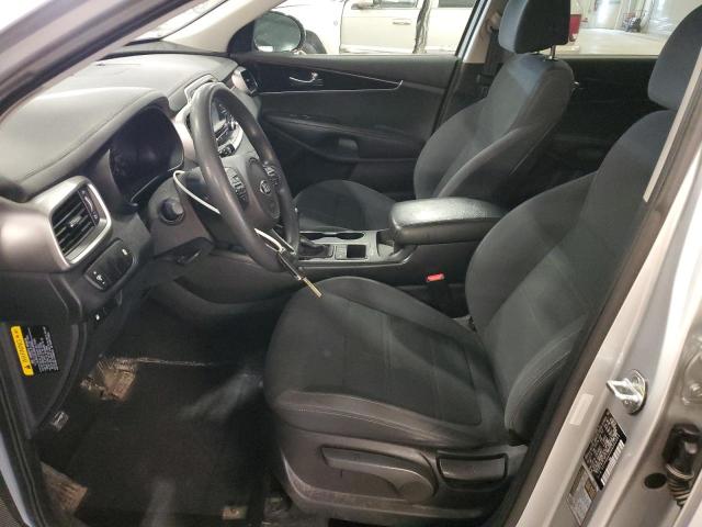  KIA SORENTO 2017 Srebrny