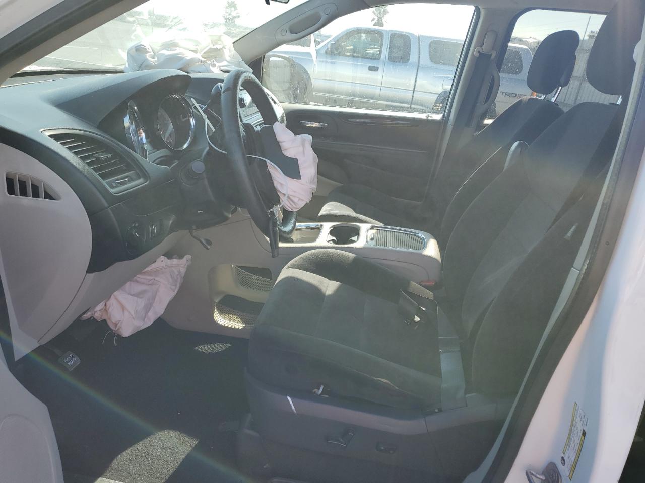 2014 Dodge Grand Caravan Sxt VIN: 2C4RDGCG8ER291177 Lot: 70975095