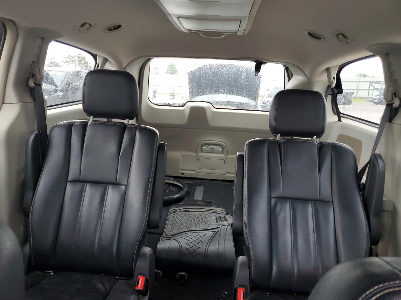 2016 Chrysler Town & Country Touring VIN: 2C4RC1BG0GR173158 Lot: 69907945