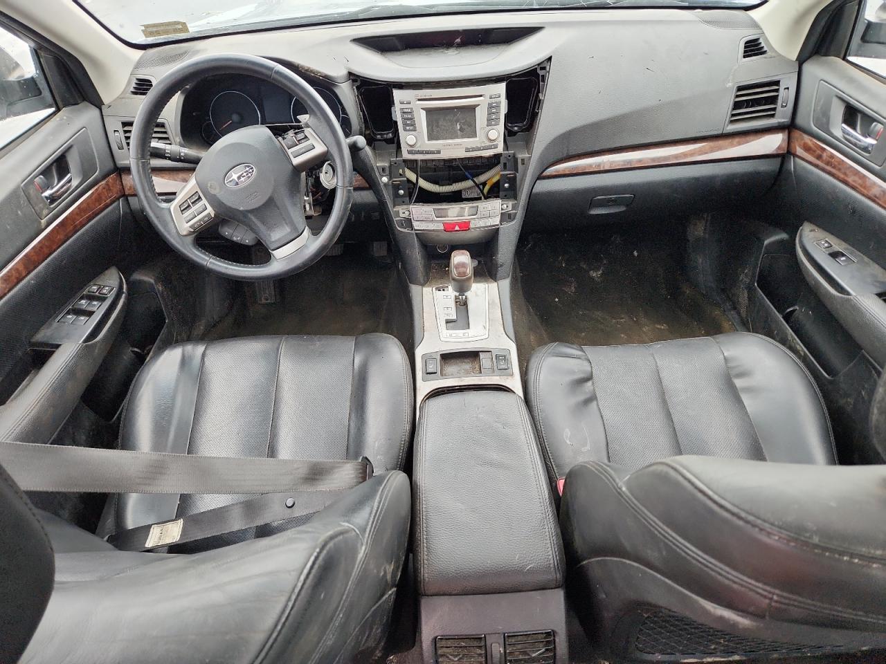 2014 Subaru Legacy 3.6R Limited VIN: 4S3BMDL65E2008272 Lot: 70987005