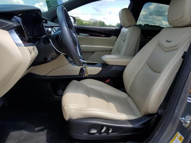  CADILLAC XT5 2018 tan