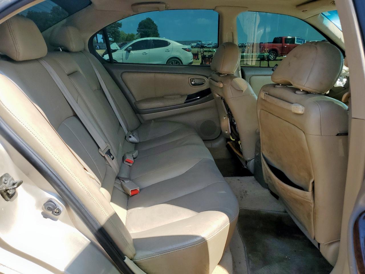 2001 Infiniti I30 VIN: JNKCA31A01T040273 Lot: 70046855