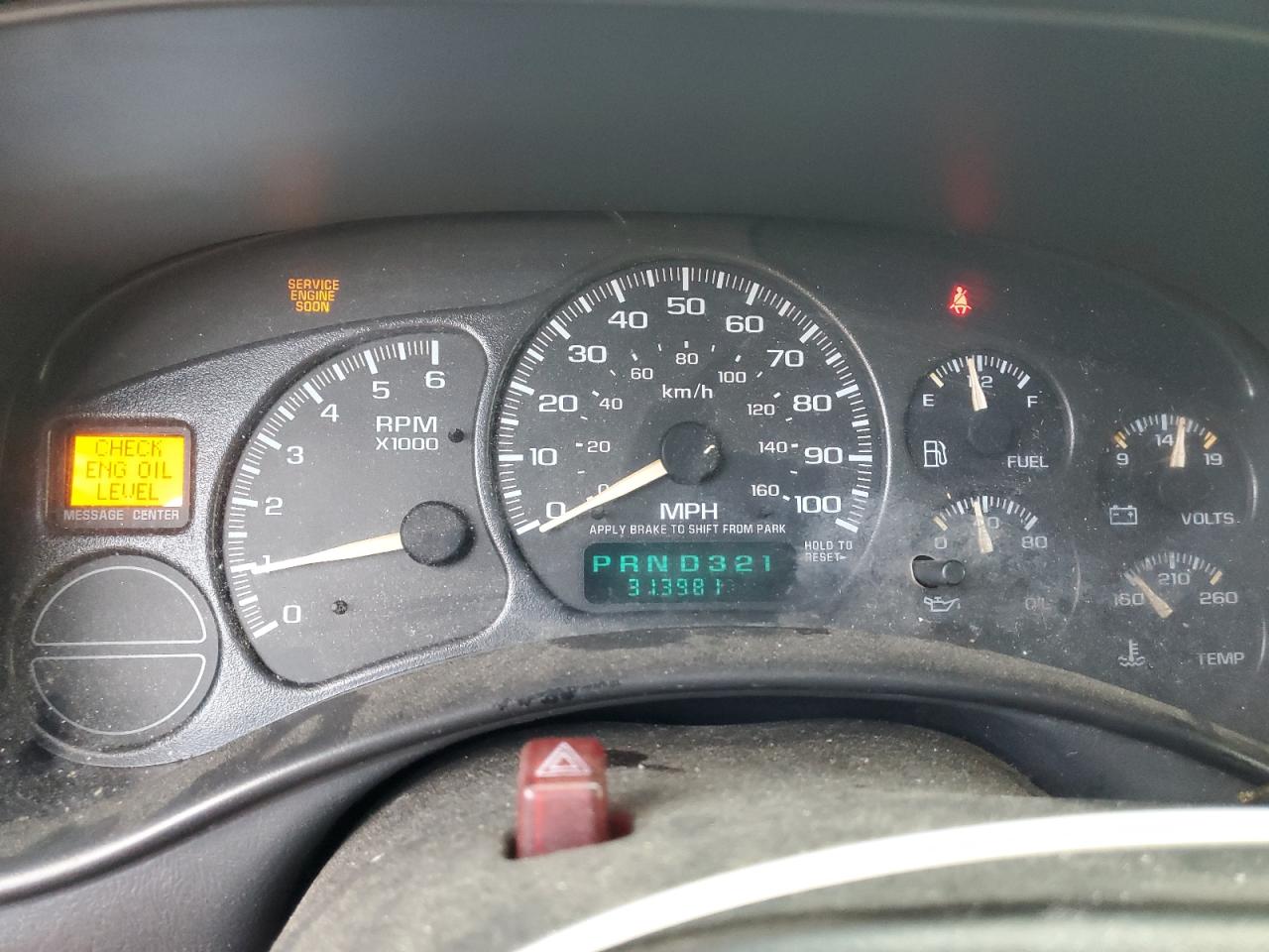 2002 Chevrolet Tahoe K1500 VIN: 1GNEK13V52J161820 Lot: 69398935