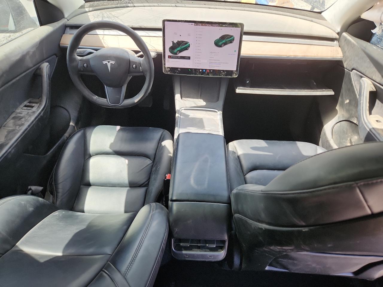 5YJYGDEE5MF188208 2021 Tesla Model Y