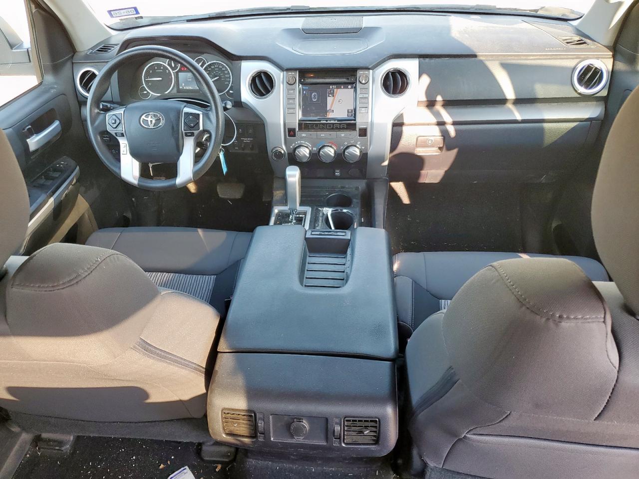 2017 Toyota Tundra Crewmax Sr5 VIN: 5TFDW5F17HX616259 Lot: 69731325