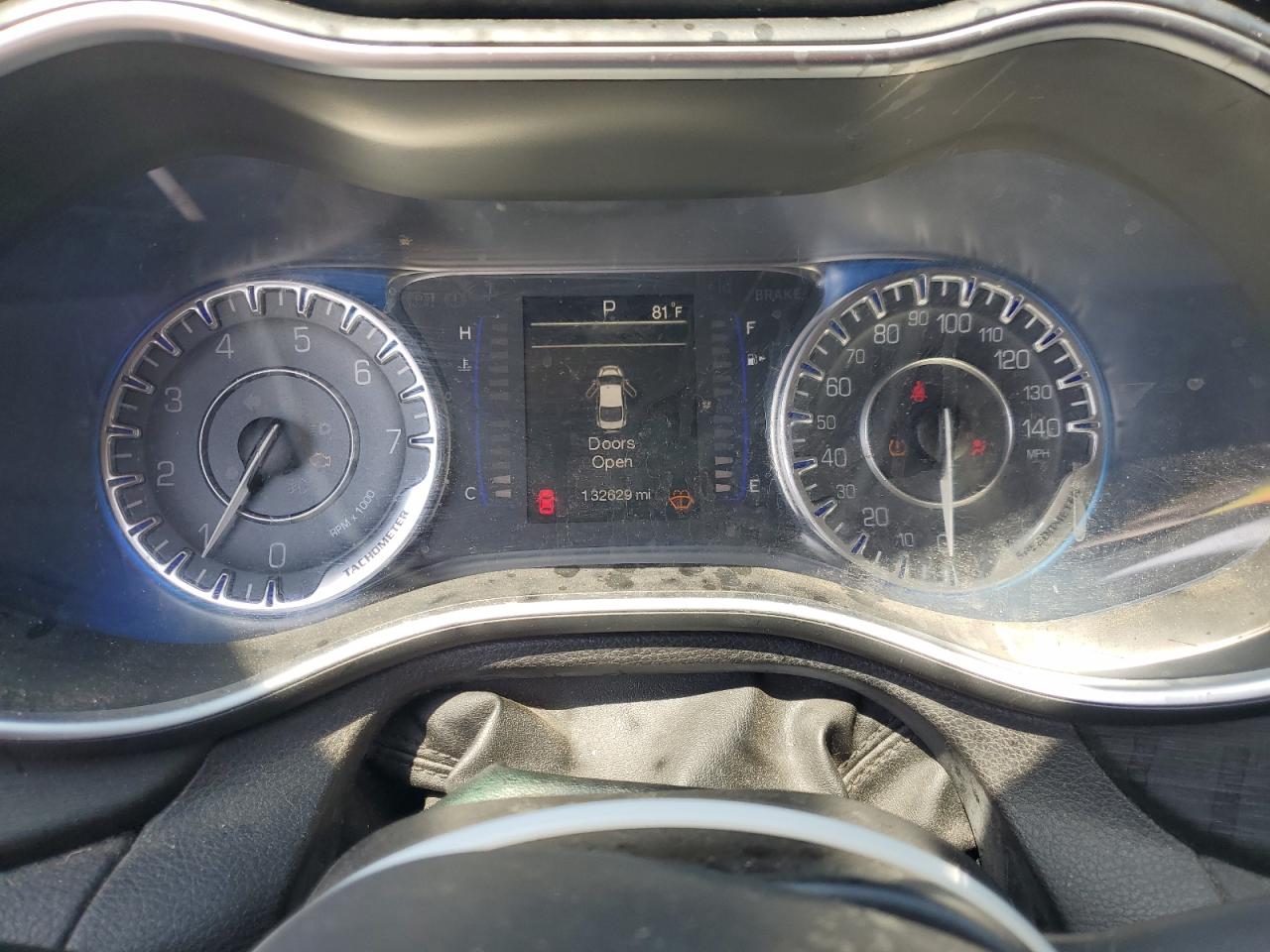 2015 Chrysler 200 Limited VIN: 1C3CCCAB6FN584667 Lot: 67671685