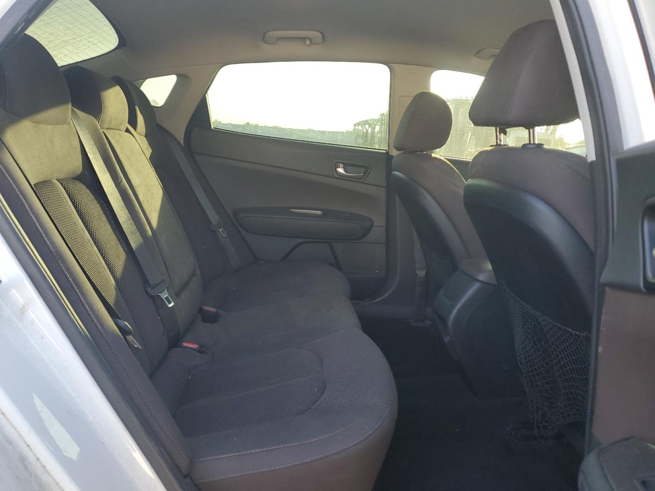 2020 Kia Optima Lx VIN: 5XXGT4L30LG412005 Lot: 70805445