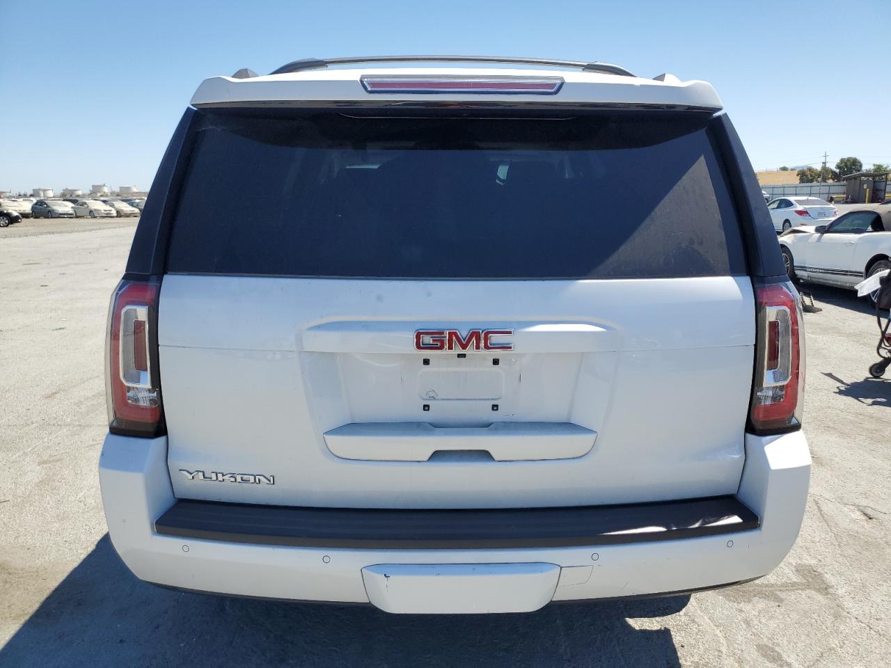 2016 GMC Yukon Slt VIN: 1GKS2BKC0GR245865 Lot: 69598635