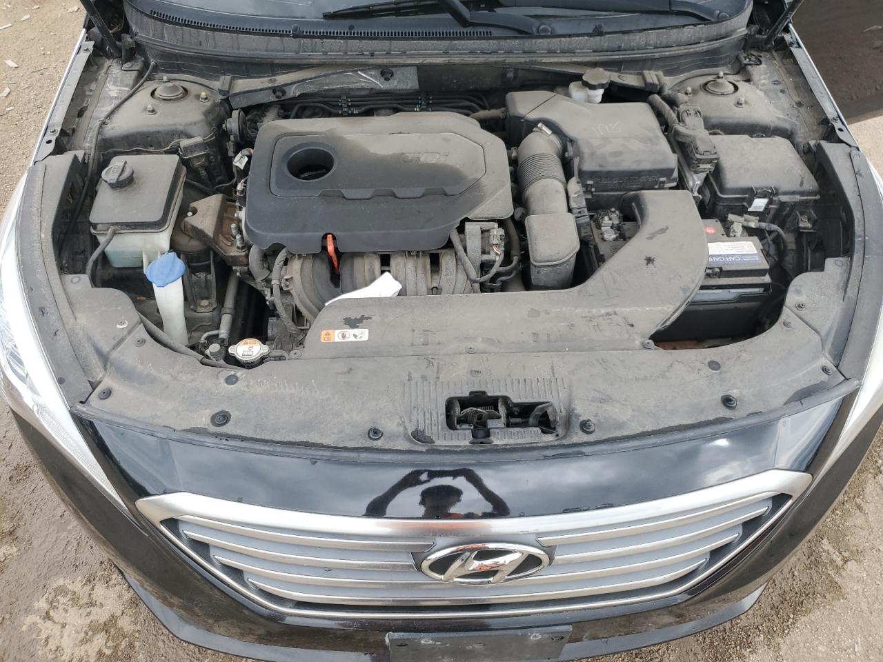 2015 Hyundai Sonata Se VIN: 5NPE24AF8FH250088 Lot: 70451925