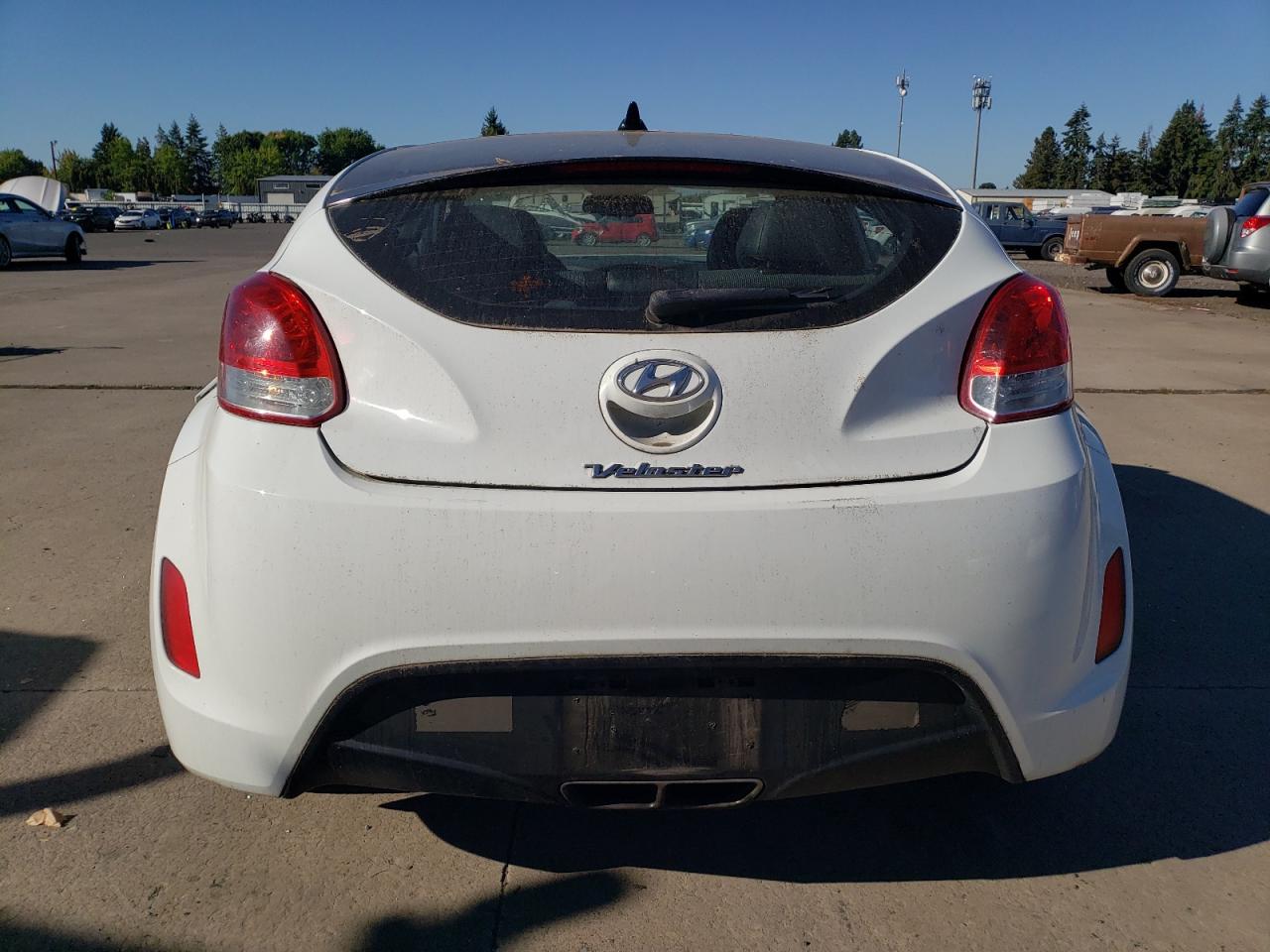 2013 Hyundai Veloster VIN: KMHTC6AD4DU094435 Lot: 67984475