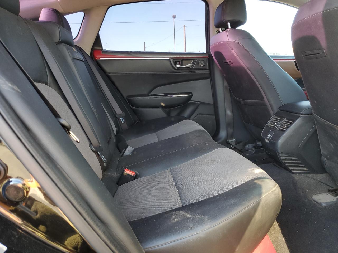 2018 Honda Clarity VIN: JHMZC5F11JC012250 Lot: 70036945