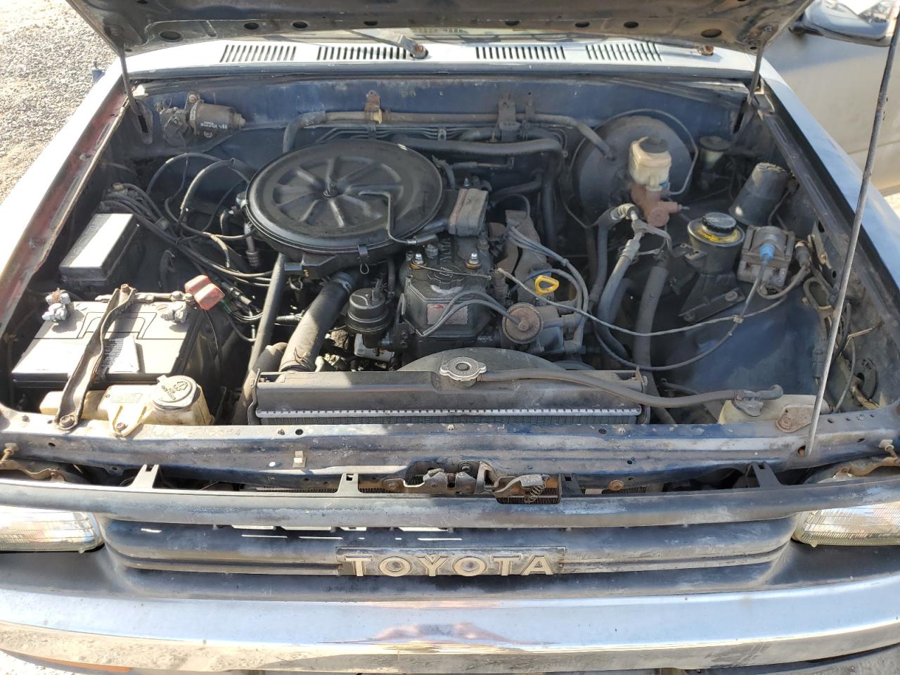 1989 Toyota Pickup 1/2 Ton Short Wheelbase VIN: JT4RN81R0K5032778 Lot: 71000315