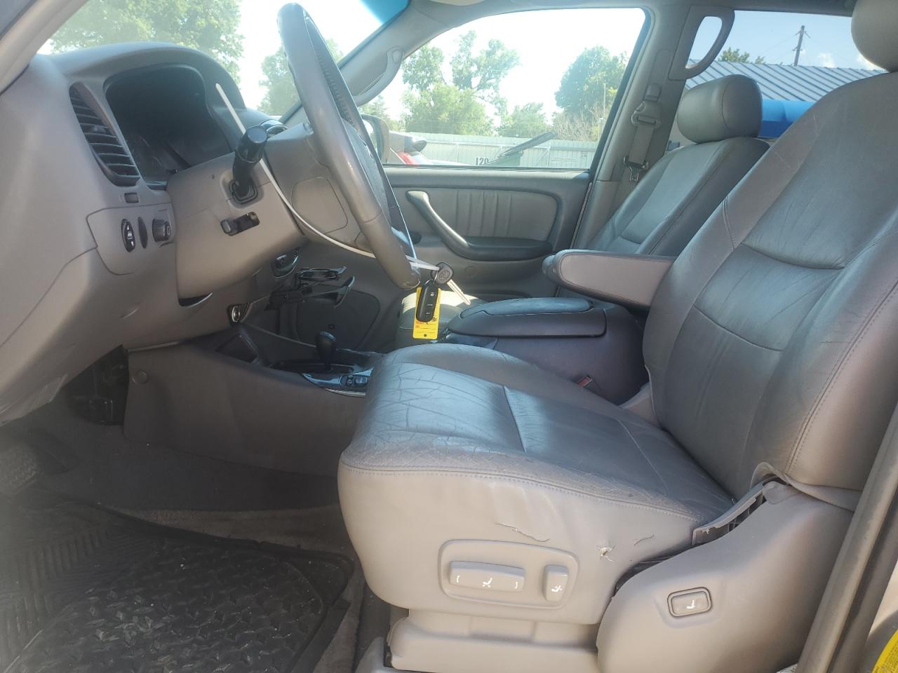 2004 Toyota Sequoia Limited VIN: 5TDBT48A84S212412 Lot: 68520265