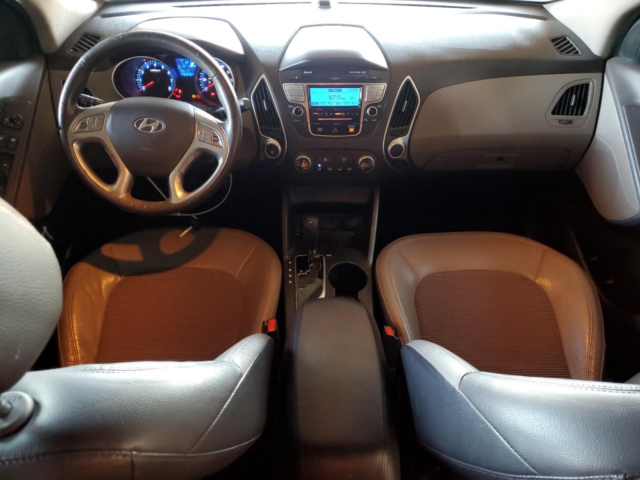 KM8JU3ACXCU488272 2012 Hyundai Tucson Gls