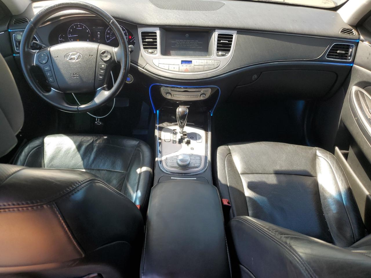 2013 Hyundai Genesis 3.8L VIN: KMHGC4DD0DU230593 Lot: 69861335