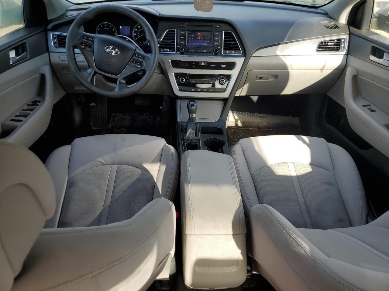 2015 Hyundai Sonata Se VIN: 5NPE24AF1FH031764 Lot: 69880445