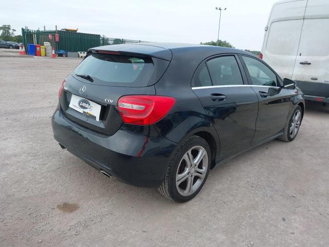 2014 MERCEDES-BENZ A180 BLUEEFFICIENCY SPORT 